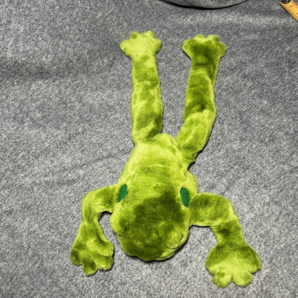 Bass Pro Shops Wildlife Artists Green Frog Hand Puppet Plush Long Legs 2001